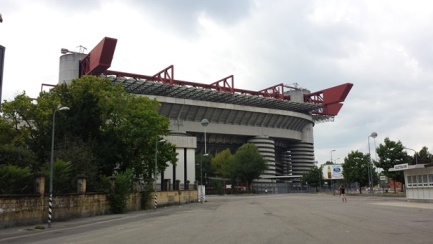 Chegando ao San Siro e também ao Giuseppe Meazza...